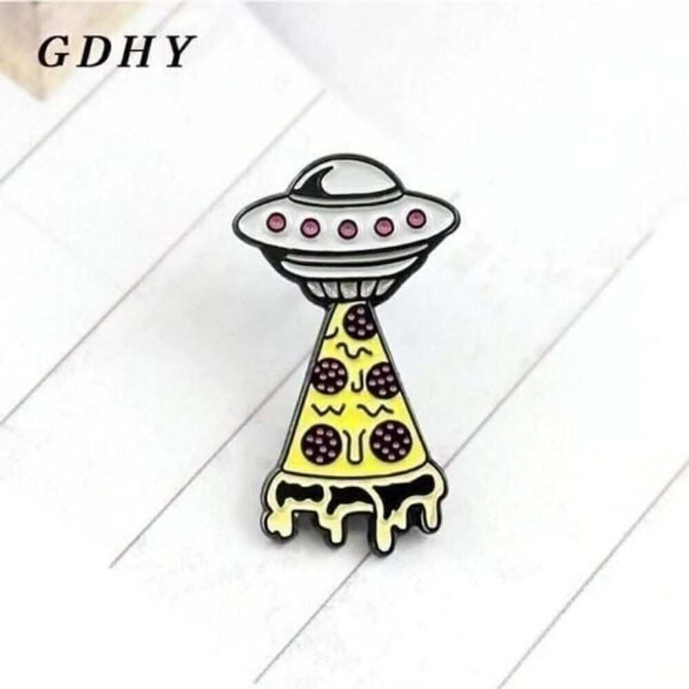 3/20 Spaceship Pizza Enamel Pin